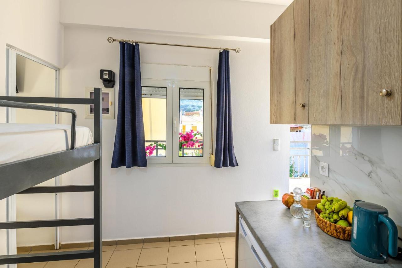 Soso'S Apartments -Vacations Next To The Beach Psari Forada ภายนอก รูปภาพ